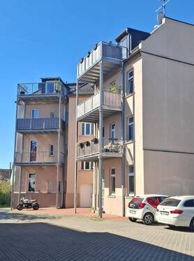 Hausansicht Rückseite - 2 Zimmer Etagenwohnung in Leipzig