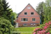 Straßenansicht - Gepflegte 4-Zimmer-Wohnung Nähe Oortkatensee