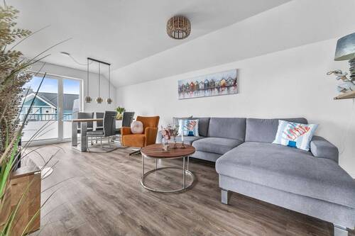 Wohnzimmer - Stilvolle Ferienwohnung in Strandnähe