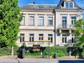 StraßenansichtWest - 1 Zimmer Mehrfamilienhaus, Wohnhaus zum Kaufen in Dresden