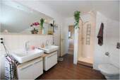 Badezimmer im DG - 