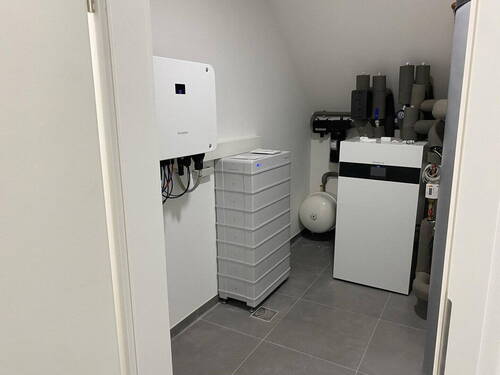 Wechselrichter + Batt-Speicher - 