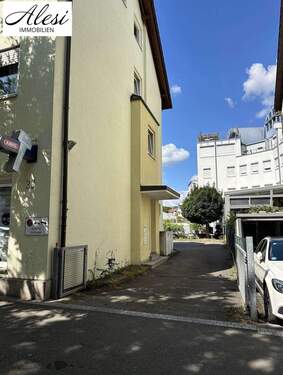 Hausansicht - 1 Zimmer Mehrfamilienhaus, Wohnhaus zum Kaufen in Waiblingen