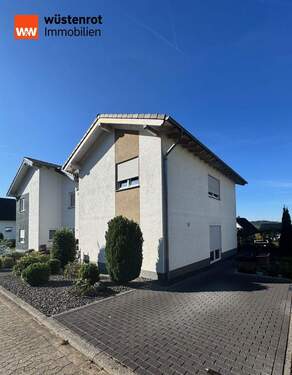 Außen - Doppelhaushälfte mit 105,00 m&sup2; in Nörtershausen / Pfaffenheck zum Kaufen