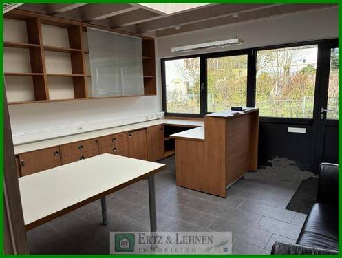Büro 1 mit Möblierung - Möblierte Büroräume in zentraler Lage von Wittlich