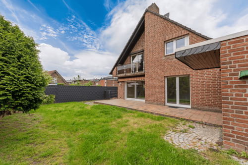 Terrasse und Garten - Einfamilienhaus mit 137,00 m&sup2; in Nettetal zum Kaufen