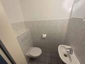 separate Toilette_www.villingen.immobilien - 