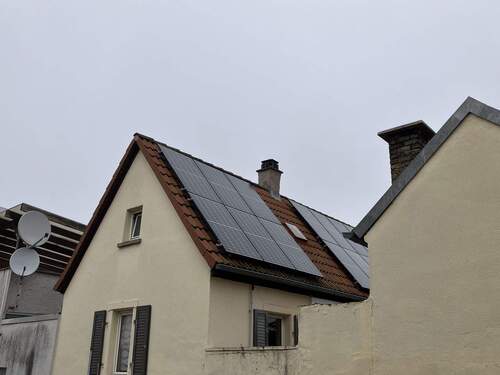 Dach - 4 Zimmer Einfamilienhaus zum Kaufen in Ludwigshafen