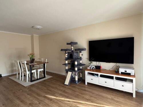 Wohnzimmer - 6 Zimmer Reihenmittelhaus zur Miete in Schönberg