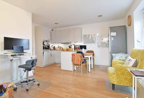 Gemütlich eingerichtet - 3 Zimmer Etagenwohnung zur Miete in Hamburg