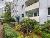 Ausblick Richtung Tiefgarage - Etagenwohnung mit 96,00 m² in Bremen zum Kaufen