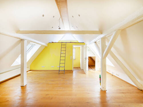 Dachgeschoss Ansicht 1 - 