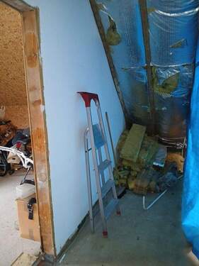 Nicht ausgebautes Dachgeschoß - 