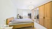 größeres Schlafzimmer - 