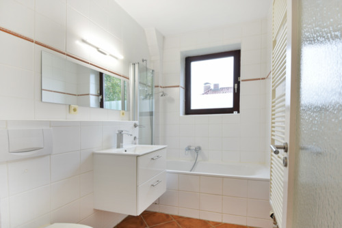 Vollbad mit Fenster - 