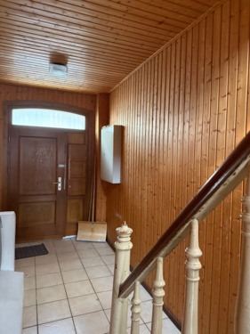 Eingangsbereich - Mehrfamilienhaus, Wohnhaus mit 313,00 m² in Schöningen zum Kaufen
