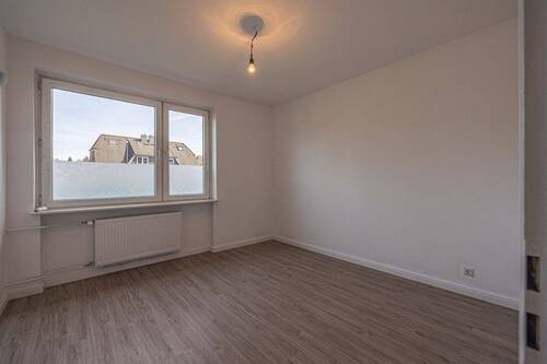 Zimmer 2 - 