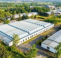 Lager oder Produktion - auf über 5.000 m² Hallenfläche ist alles möglich! Nur 230 €m² - Coswig