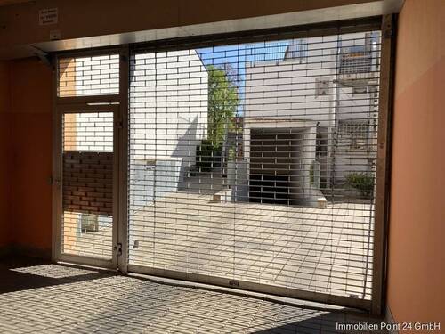 Außenansicht - ***Tiefgaragenstellplatz zu vermieten am Domplatz***