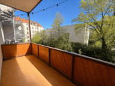 Bild 1 - 3-Raum-Altbauwohnung in Schleußig mit Parkett & Balkon