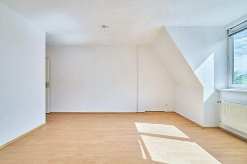 Schlaf / oder Kinderzimmer - 
