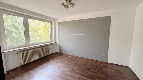 Großes Schlafzimmer - Etagenwohnung mit 64,00 m&sup2; in Bochum zum Kaufen