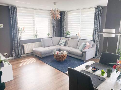 Großzügiger Wohn-/Essbereich...!! - 2 Zimmer Etagenwohnung zur Miete in Kaarst