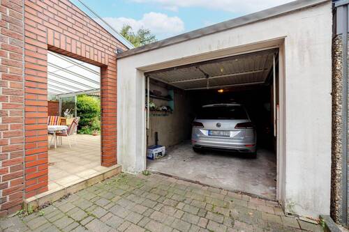 Garage - 