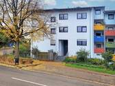 Hausansicht - 3 Zimmer Etagenwohnung zum Kaufen in Bammental