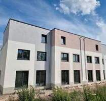 **AKTION** 6-Zimmer Eckhaus sucht nette Familie zum gemeinsamen Leben! ... *Hessengeld gecheckt? - Hanau-Steinheim