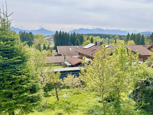 Bergblick - Herrlicher Alpenblick: Charmantes Wohnhaus mit idyllischem Garten in Penzberg