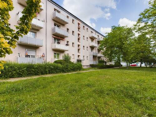 CAM03849G0-PR0009-STILL031.jpg - 