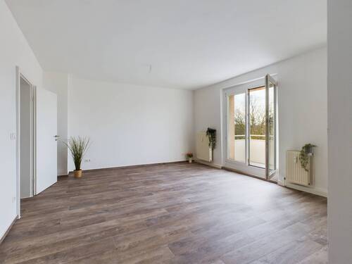 CAM03849G0-PR0028-STILL031.jpg - helle 4,5-Zimmer-Wohnung mit 2 Balkonen TOP saniert