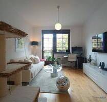 Krefeld-City, Frankenring - Tolle, sanierte 2-Zimmer-Wohnung mit 2 Balkonen ab Dezember zu mieten !!