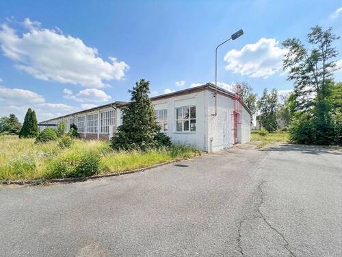 Gebäudeansicht - Halle in Coswig zum Kaufen