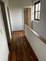 Haus 1 - Flur im Obergeschoss - 