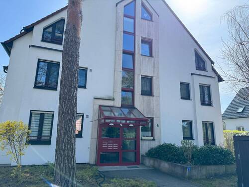 Hausansicht - Etagenwohnung mit 79,90 m² in Zeuthen zum Kaufen