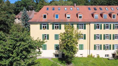 Frontansicht - 3 Zimmer Etagenwohnung zum Kaufen in Dresden