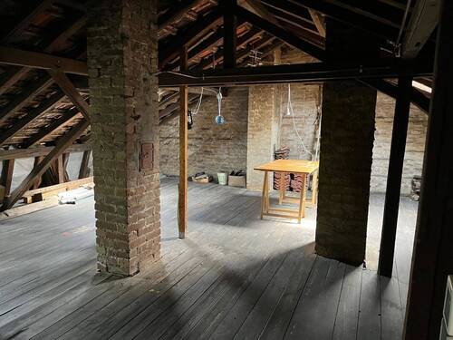 Spitzboden - 
