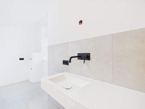 Badezimmer 1.OG Perspektivenwechsel - 