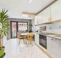 15 MIN-BIS L-REMICHSCHENGEN: WOHNHAUS MIT GARAGE UND GARTEN - Mettlach / Orscholz