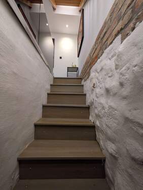 Kellertreppe mit Eichenstufen - 