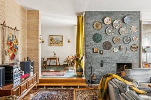 WOHNEBENE IM SPLIT-LEVEL-KONZEPT - 