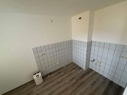 Küche - 3 Zimmer Etagenwohnung in Wolfsburg