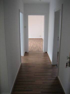 Flur - Etagenwohnung mit 74,00 m&sup2; in Hildesheim zur Miete