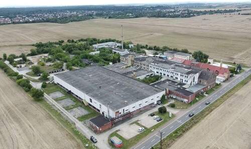 Luftbild Gesamtansicht - Halle zum Kaufen in Halle (Saale)