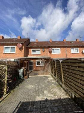 Terrasse - 3 Zimmer Reihenmittelhaus zum Kaufen in Bad Zwischenahn