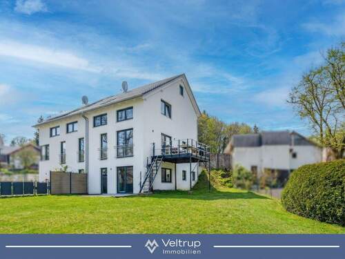 Haus in Seefeld - WOHNEN MIT QUALITÄT: HOCHWERTIGE DOPPELHAUSHÄLFTE IN ORTSRANDLAGE