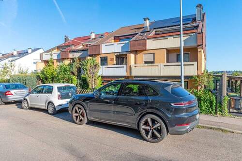 Straßenansicht - 6 Zimmer Reihenmittelhaus zum Kaufen in Ludwigsburg