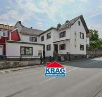 ++ KRAG Immobilien ++ Wohnen und Arbeiten auf einem Grundstück mit Büro und Garage ++ - Dautphetal Holzhausen